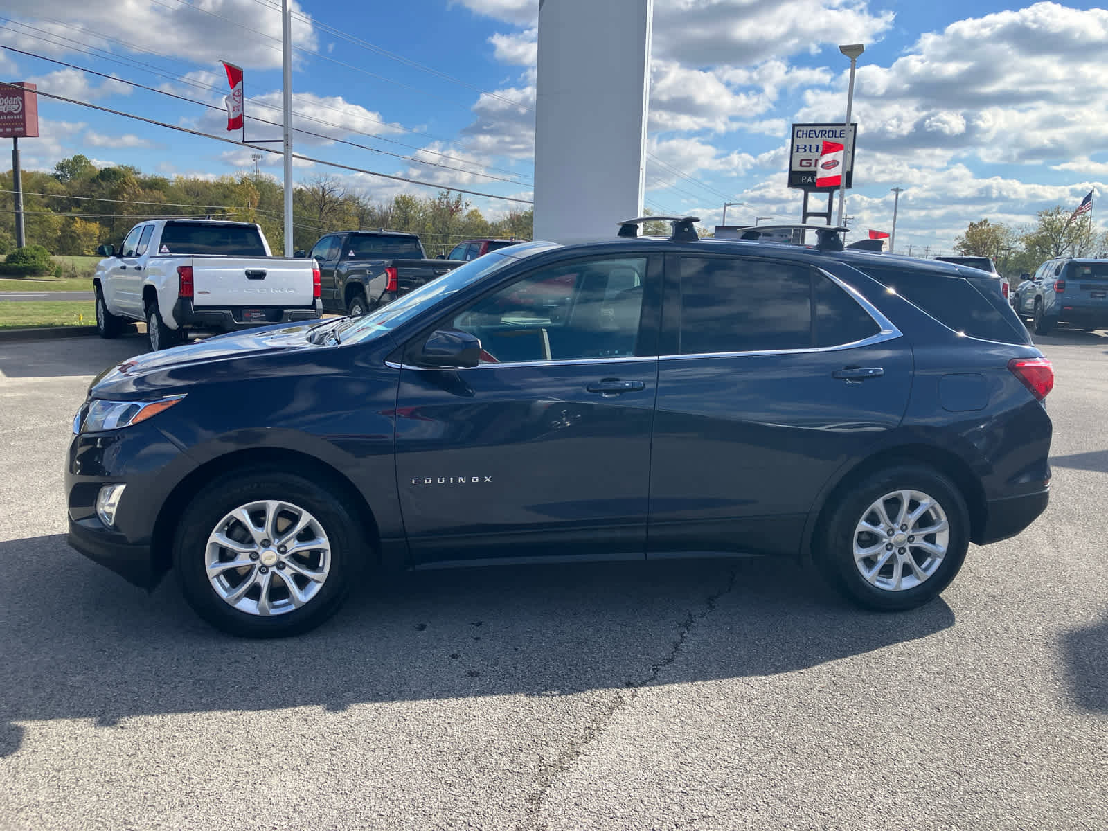 Used 2019 Chevrolet Equinox LT image 4