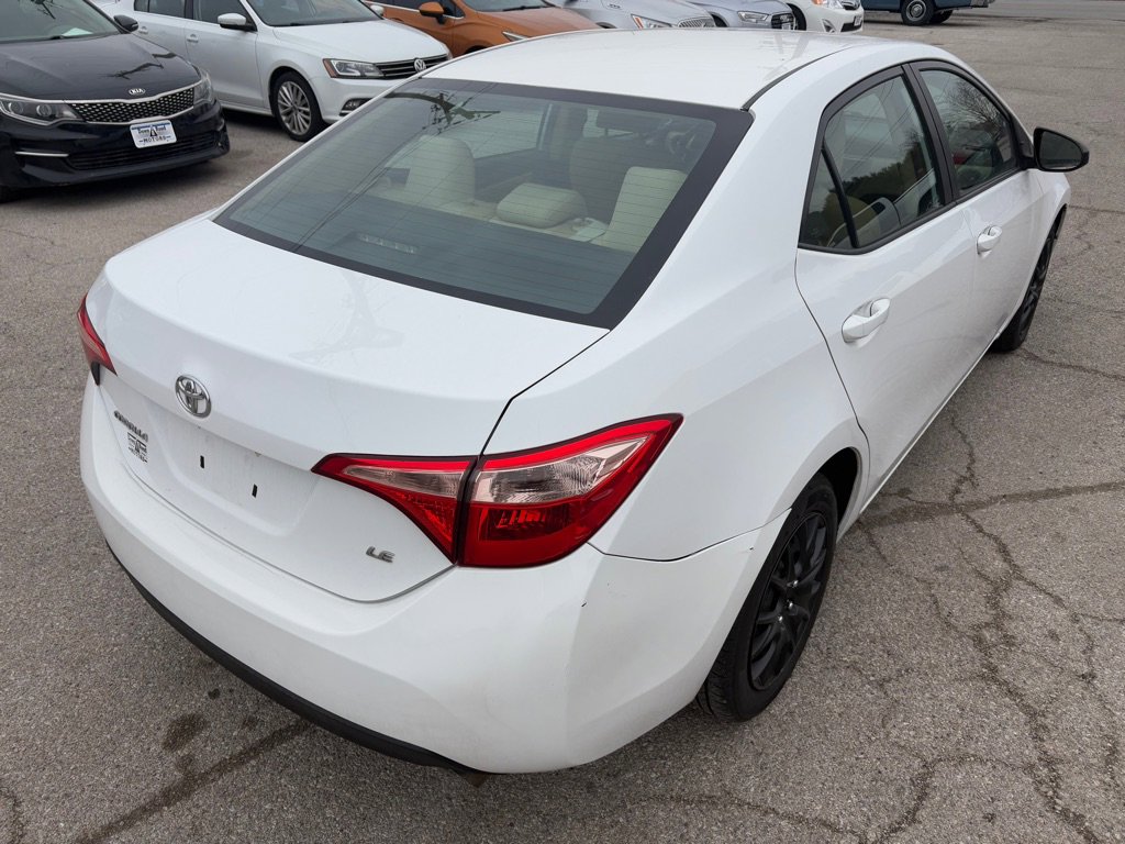 Used 2019 Toyota Corolla LE image 4