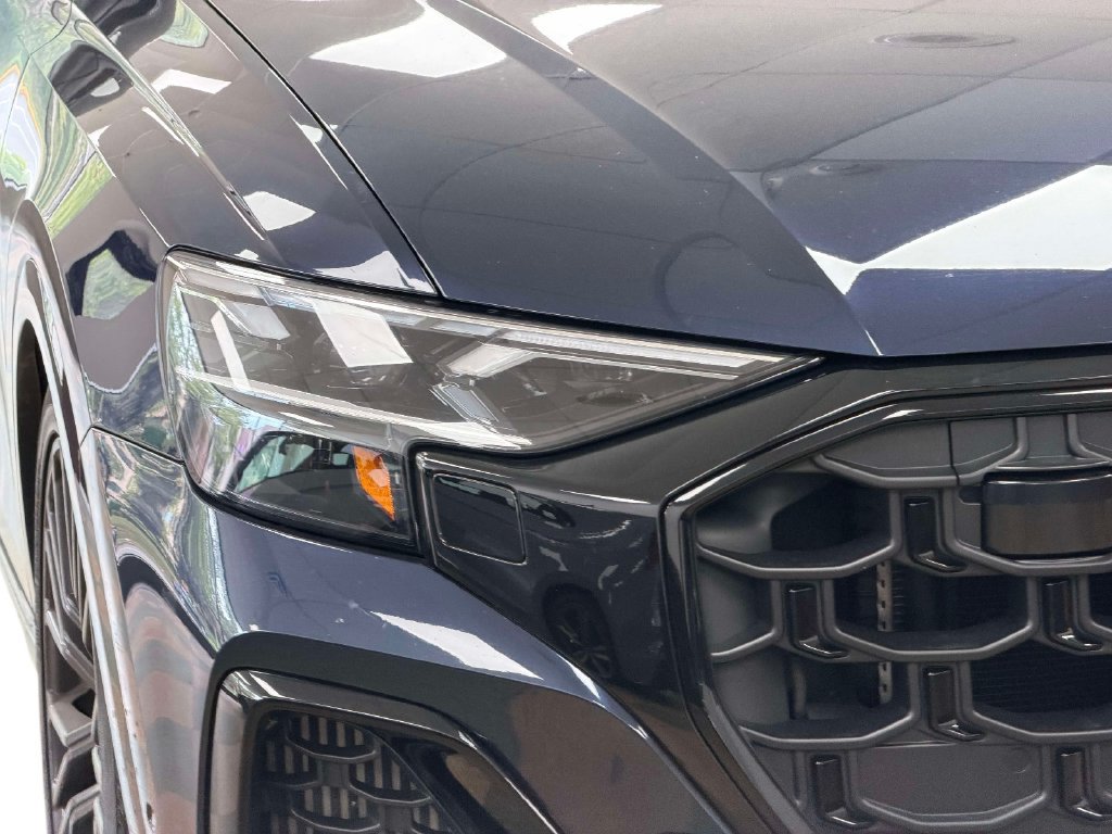 Used 2024 Audi SQ8 Premium Plus AWD/4WD image 12