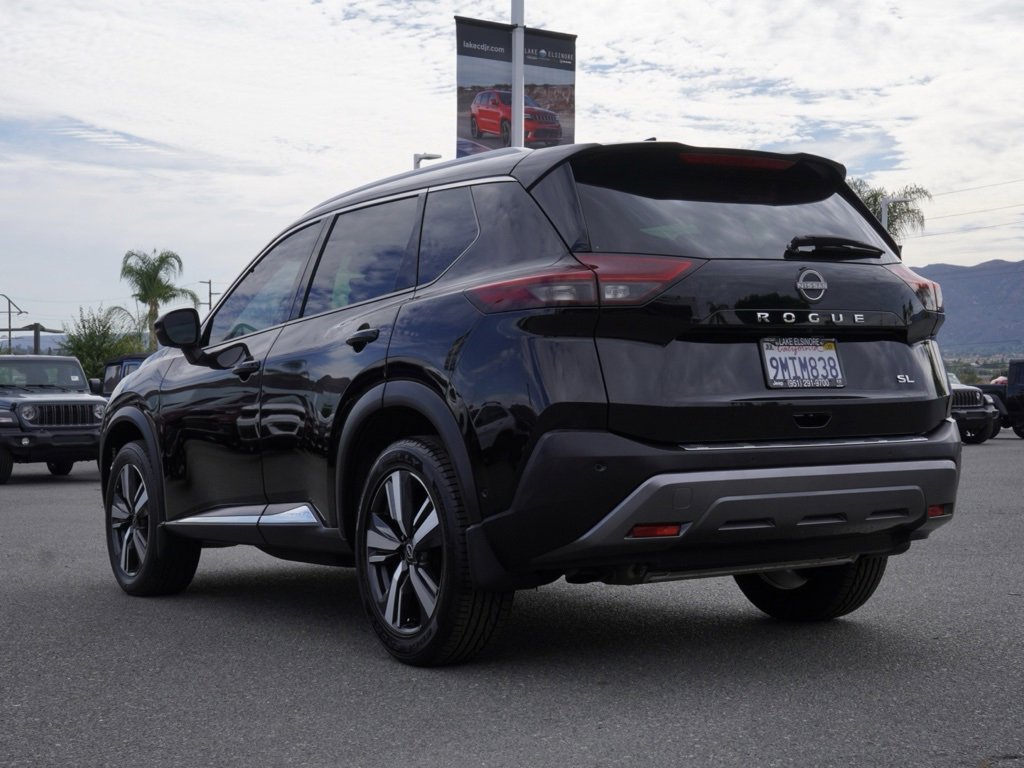 Used 2023 Nissan Rogue SL w/ SL Premium Package image 7
