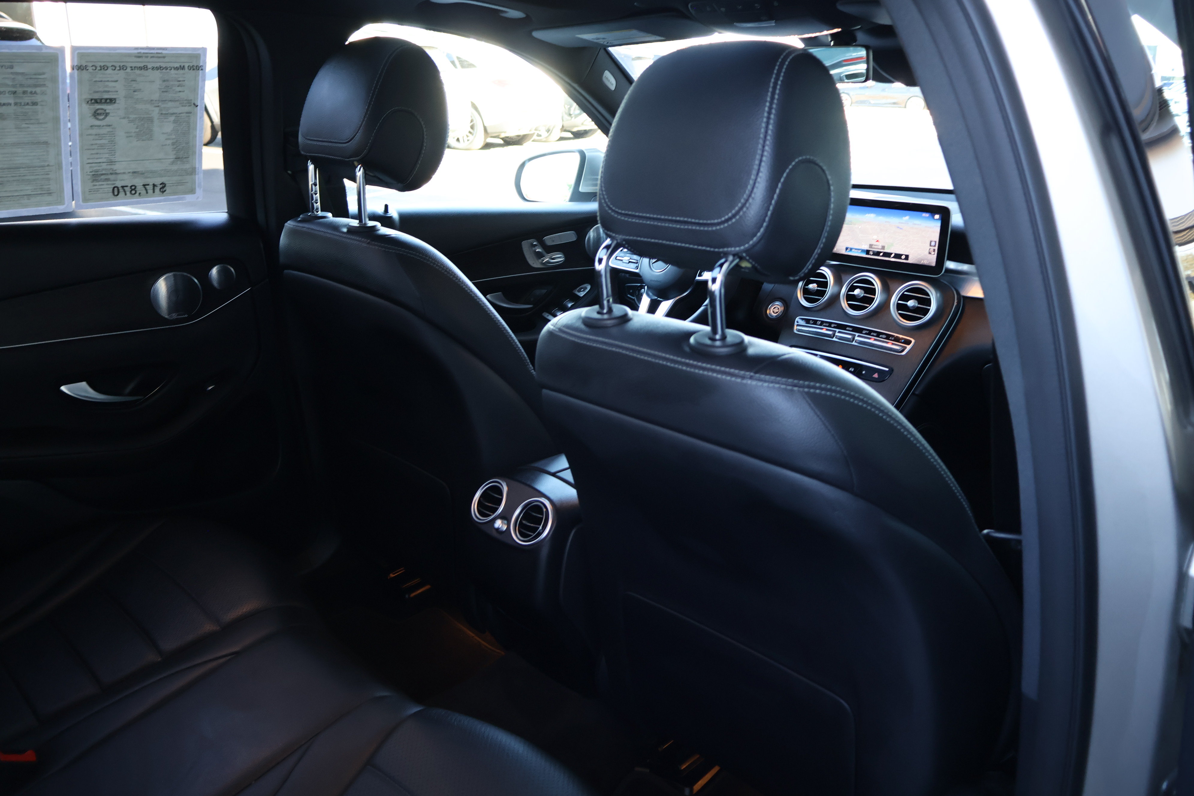 Used 2020 Mercedes-Benz GLC 300 image 26