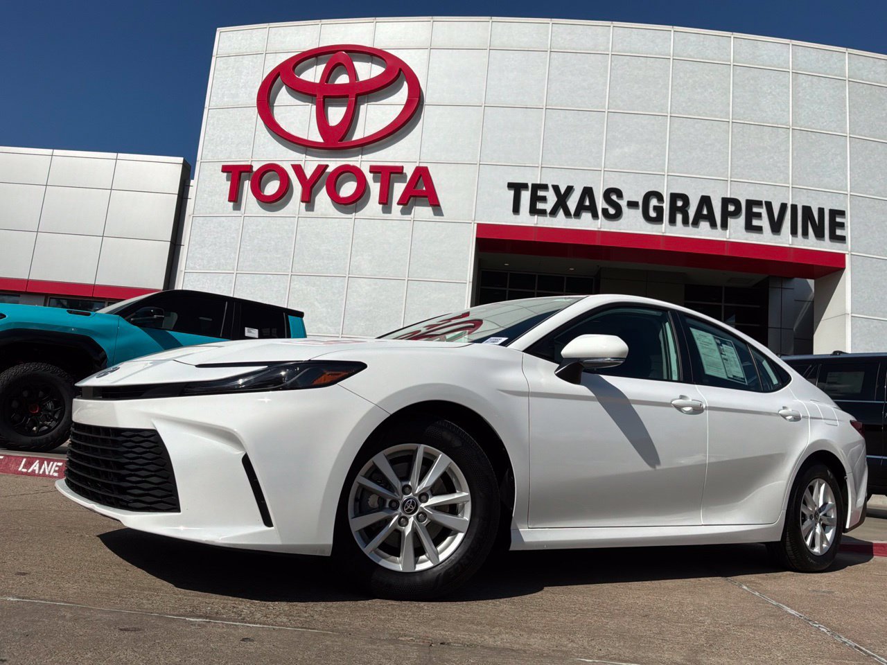 Used 2026 Toyota Camry LE FWD image 2