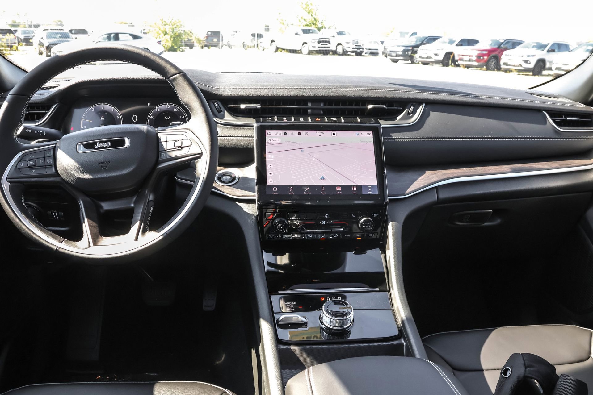 New 2025 Jeep Grand Cherokee Limited image 15