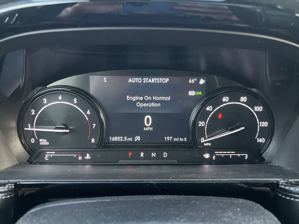 Used 2022 Lincoln Corsair AWD w/ Premium Package image 10