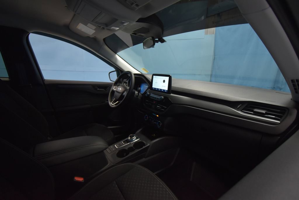 Used 2025 Ford Escape Active image 23