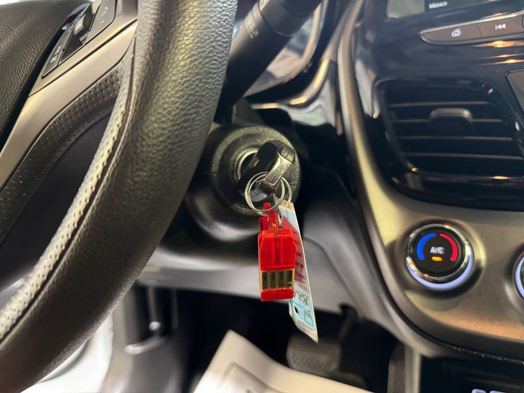 Used 2022 Chevrolet Spark LT w/ Spark Special Edition FWD image 29