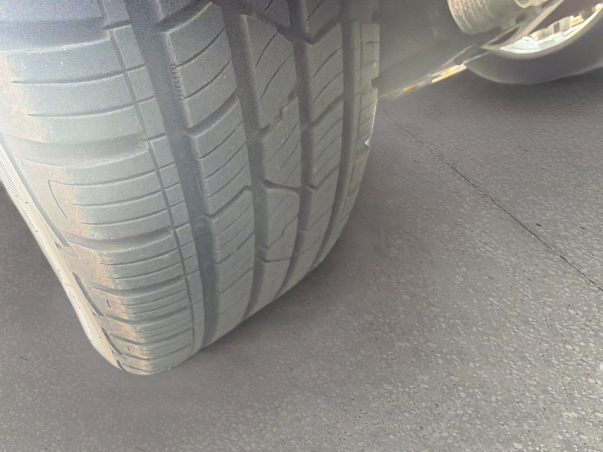 Used 2023 Chevrolet Traverse High Country image 47