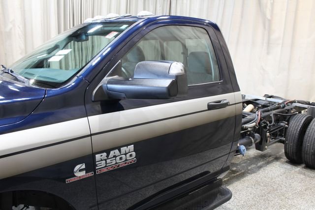 Used 2016 RAM 3500 SLT w/ Quick Order Package 29G SLT image 9