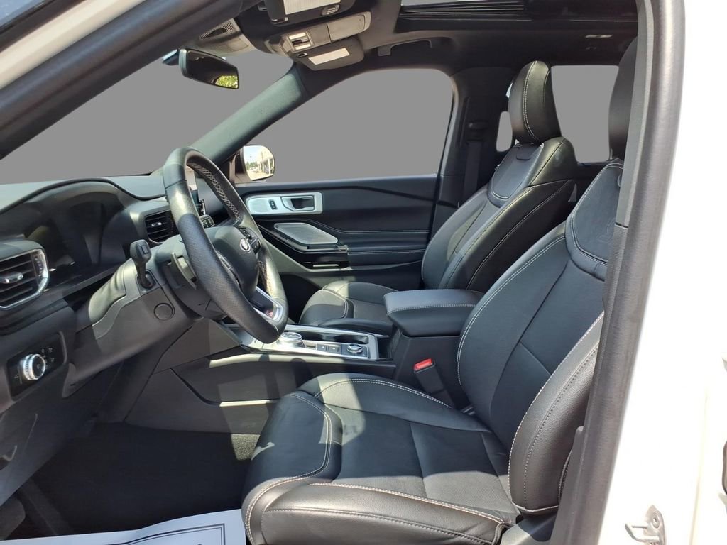 Used 2023 Ford Explorer ST w/ Equipment Group 401A AWD/4WD image 20