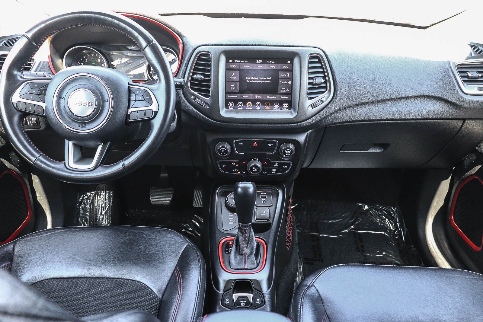 Used 2019 Jeep Compass Trailhawk AWD/4WD image 16
