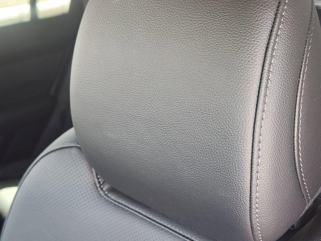 Used 2025 MAZDA CX-50 AWD 2.5 Hybrid w/ Weather Package image 15