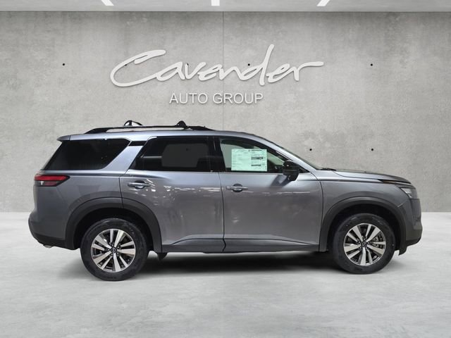 New 2026 Nissan Pathfinder SL image 17