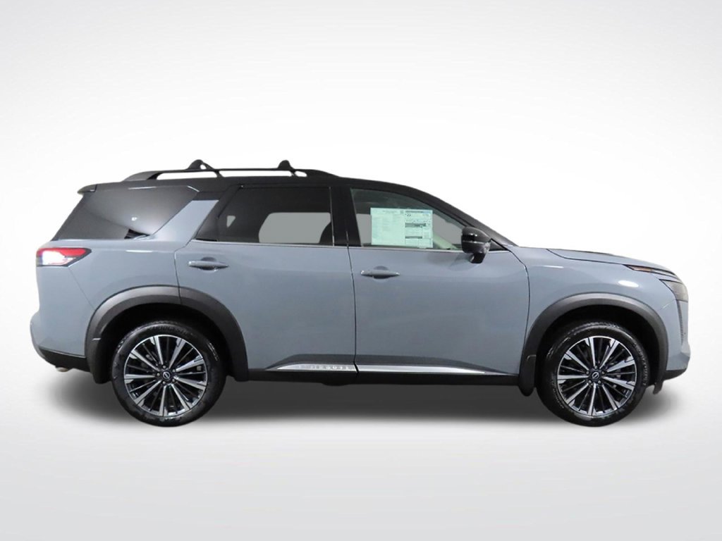 New 2026 Nissan Pathfinder Platinum AWD/4WD image 6