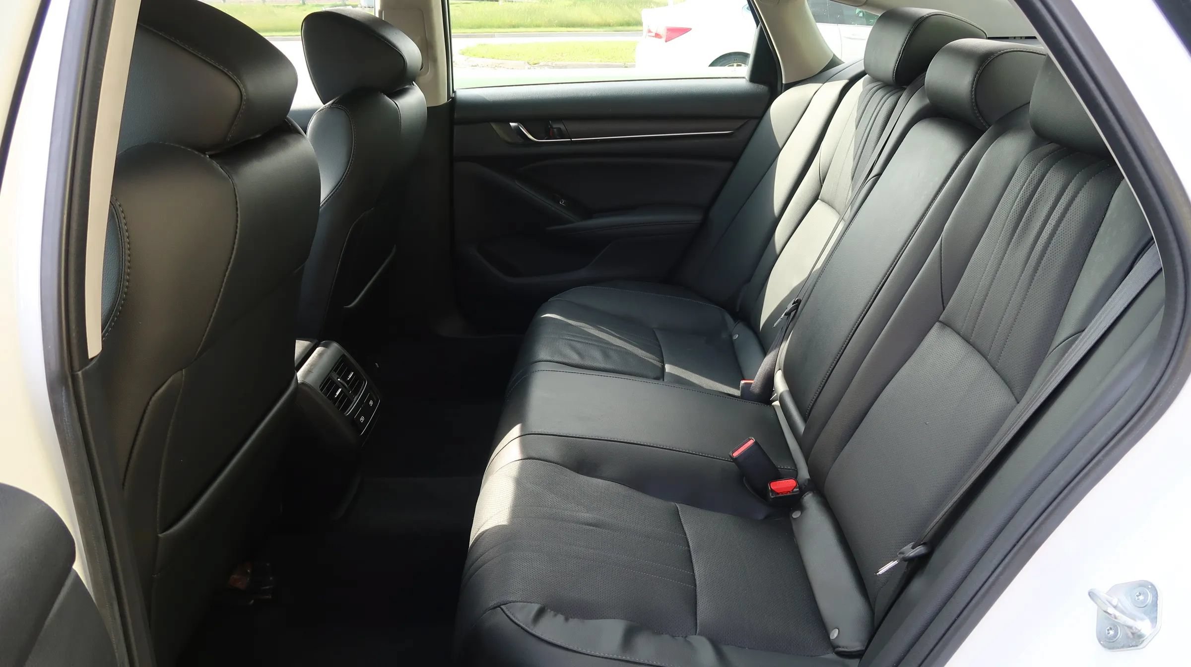 Used 2021 Honda Accord EX-L image 16