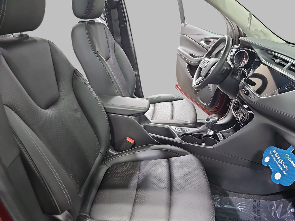 Certified 2023 Buick Encore GX Essence w/ Experience Buick Package FWD image 13