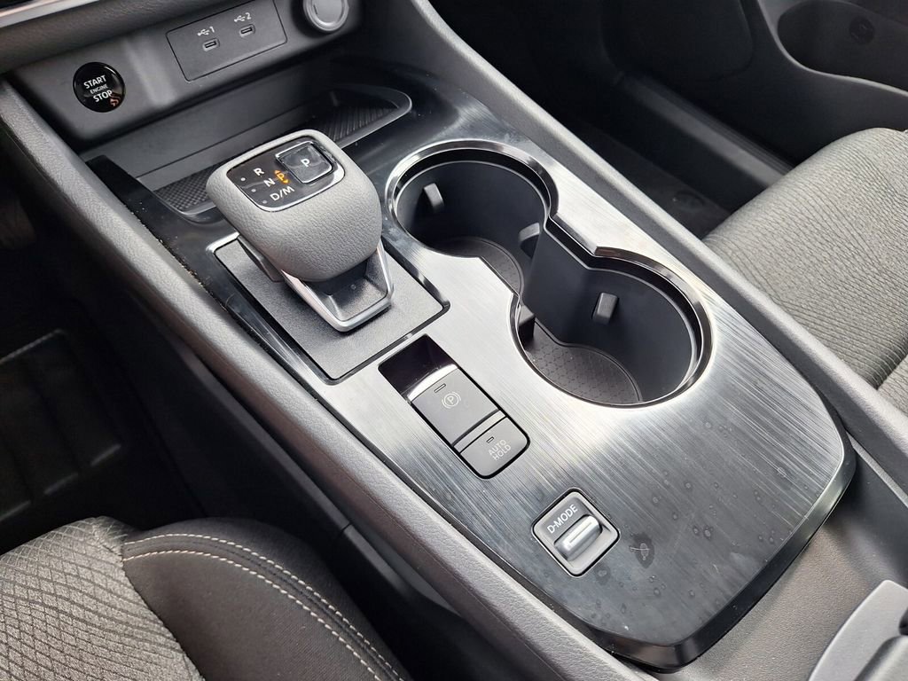 Certified 2026 Nissan Rogue SV image 13