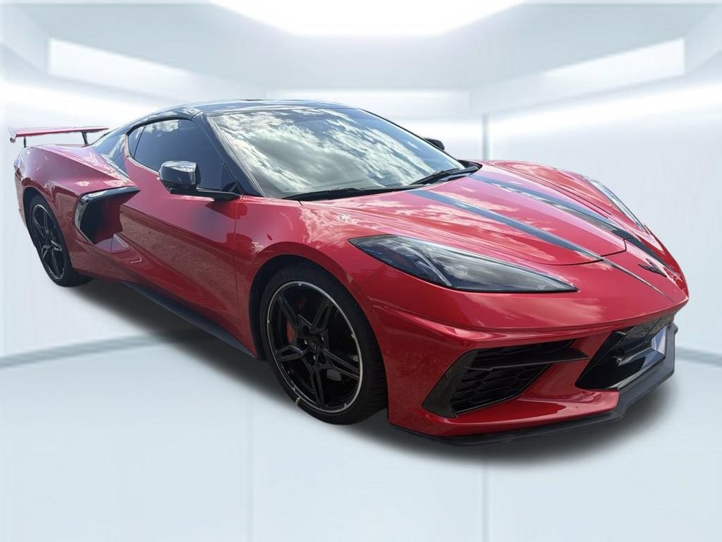 Used 2022 Chevrolet Corvette Stingray Premium Cpe w/ Z51 Performance Package RWD image 4