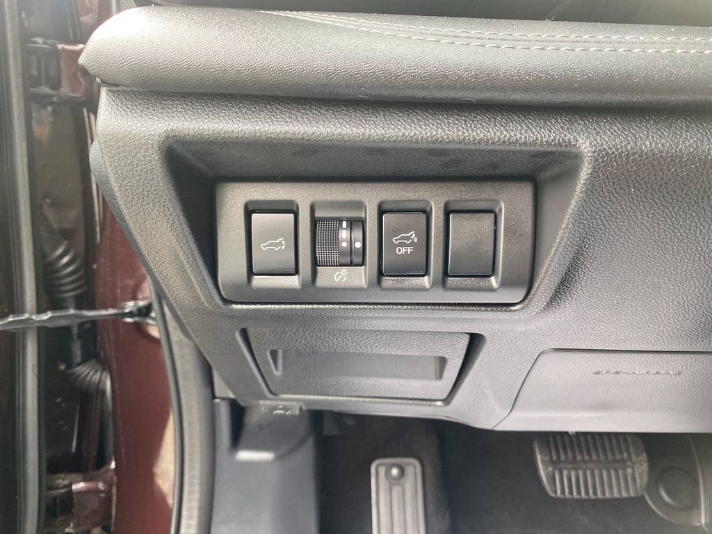 Used 2023 Subaru Outback Limited image 14