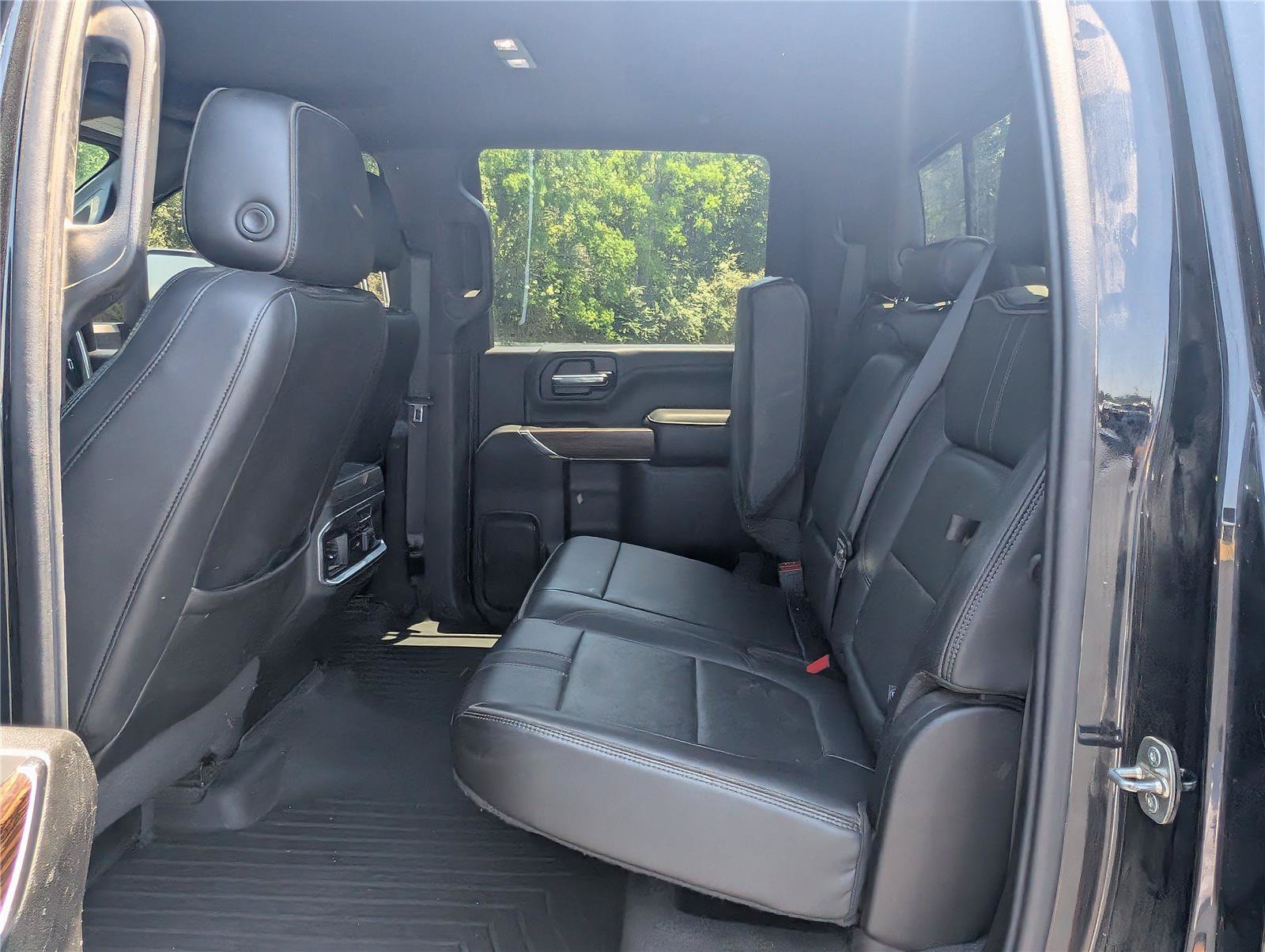 Used 2020 Chevrolet Silverado 3500 High Country w/ LPO, Hitch Package AWD/4WD image 34