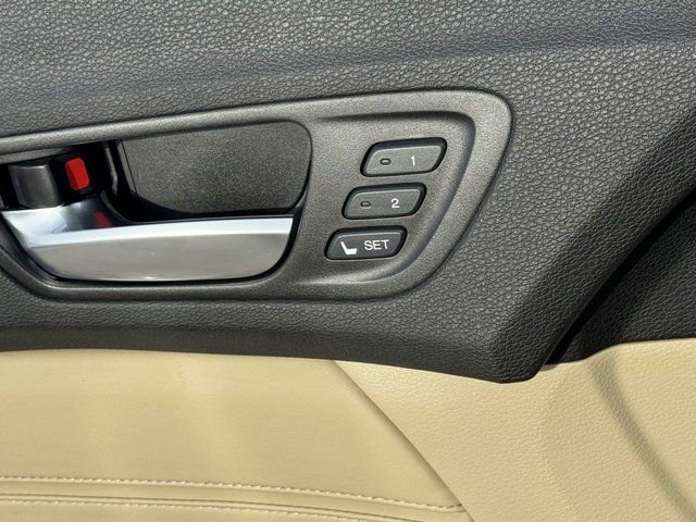 Used 2015 Acura TLX V6 w/ Technology Package image 28