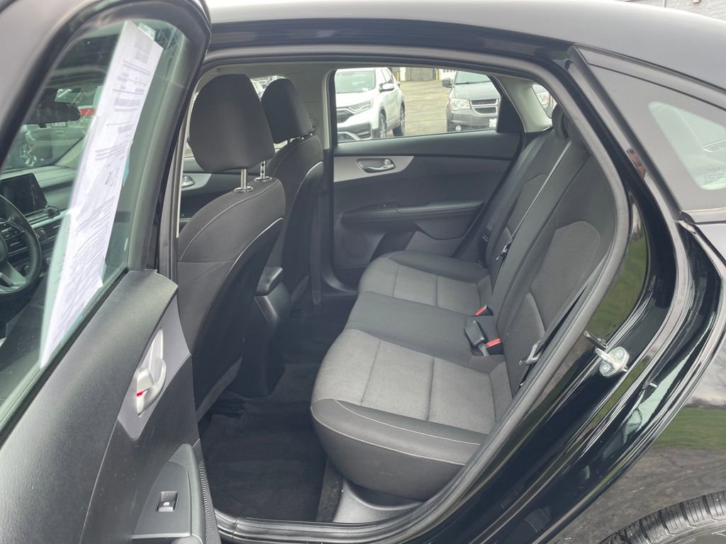 Used 2024 Kia Forte LXS image 10