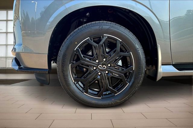 New 2026 INFINITI QX80 4WD image 9