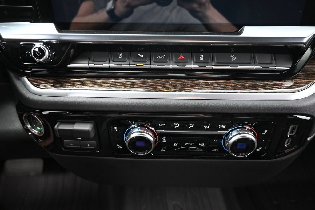 New 2026 GMC Sierra 2500 SLE AWD/4WD image 12