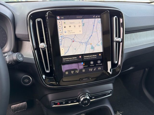 New 2026 Volvo XC40 B5 Core w/ Protection Package Premier image 14