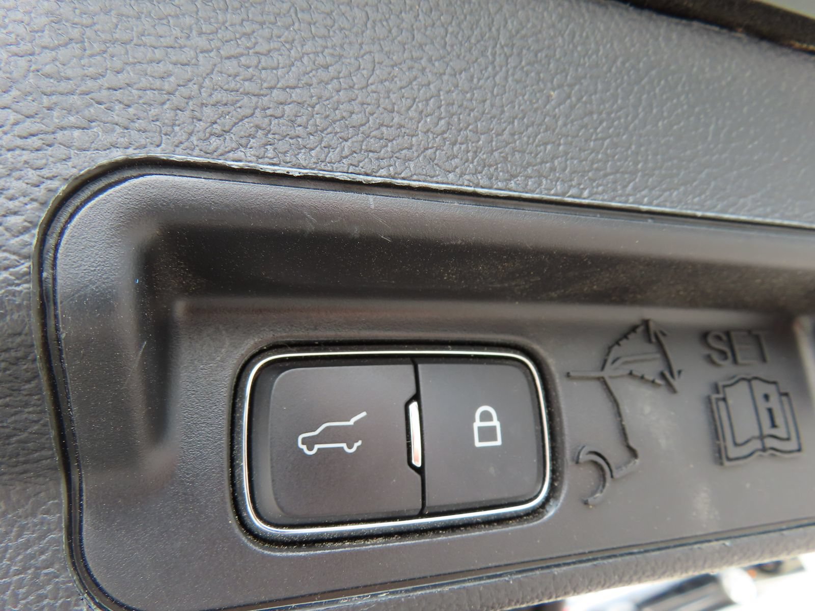 Used 2020 Ford Explorer ST w/ ST Street Pack AWD/4WD image 37