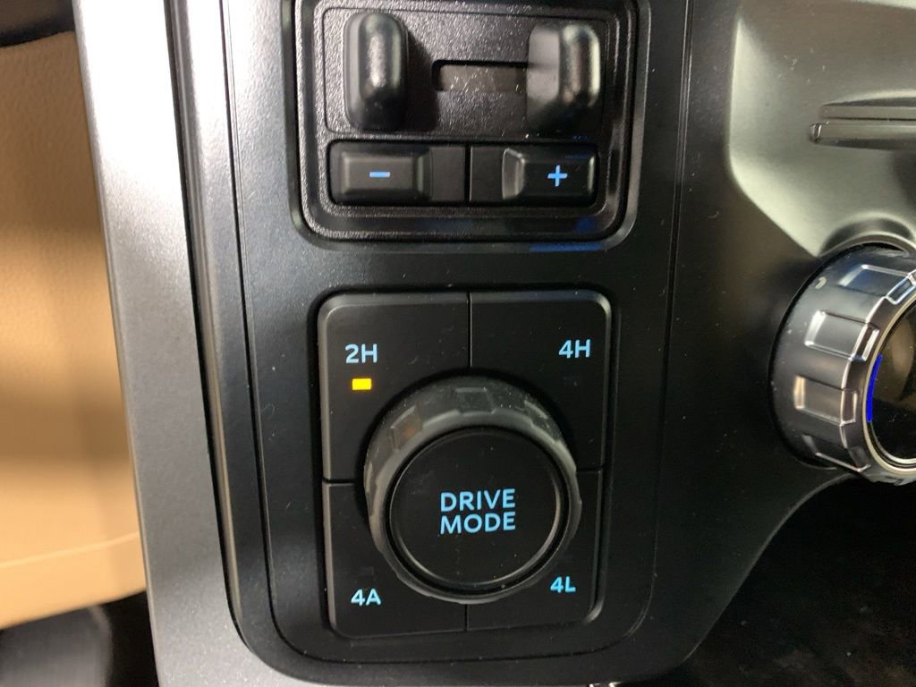 Used 2022 Ford F150 Lariat w/ Equipment Group 502A High image 27