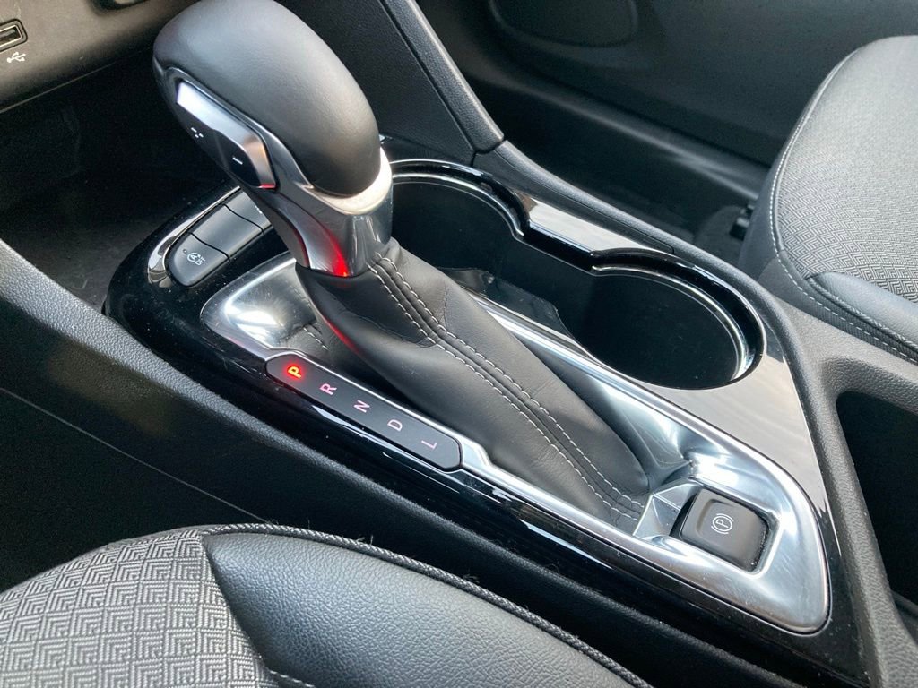 Used 2025 Buick Encore GX Preferred image 26