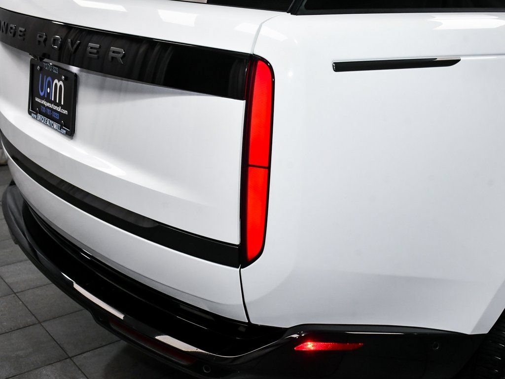 Used 2025 Land Rover Range Rover SE AWD/4WD image 91