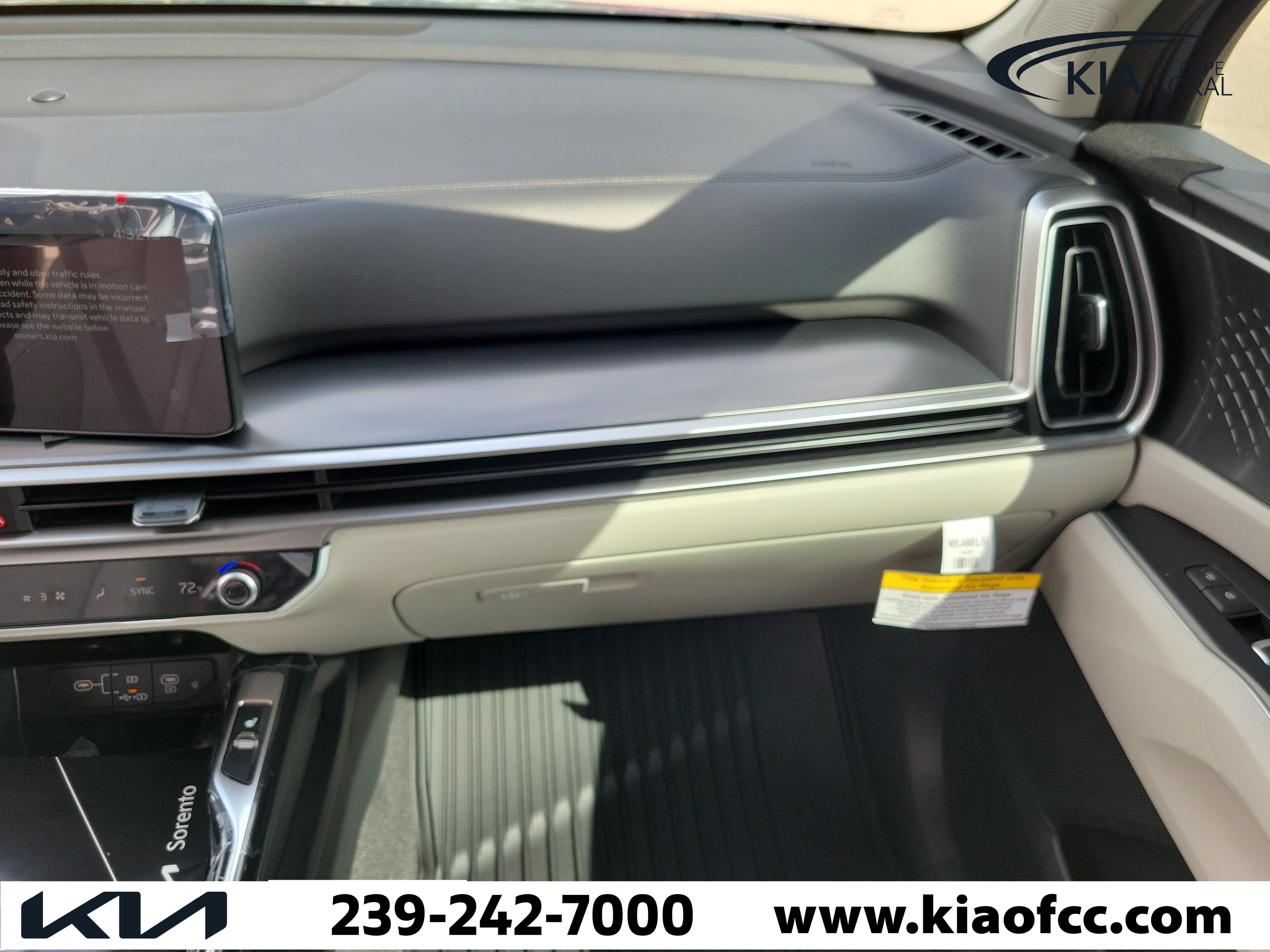 New 2026 Kia Sorento S FWD image 18