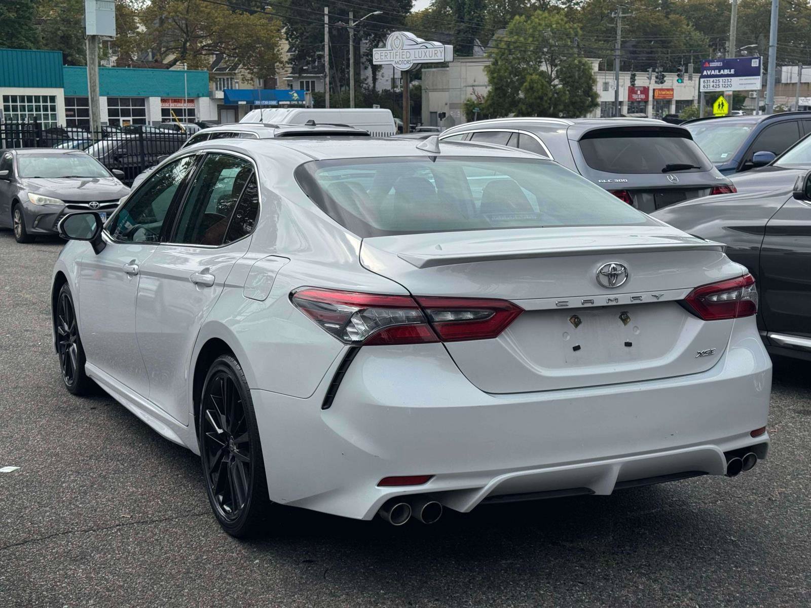 Used 2023 Toyota Camry XSE image 7