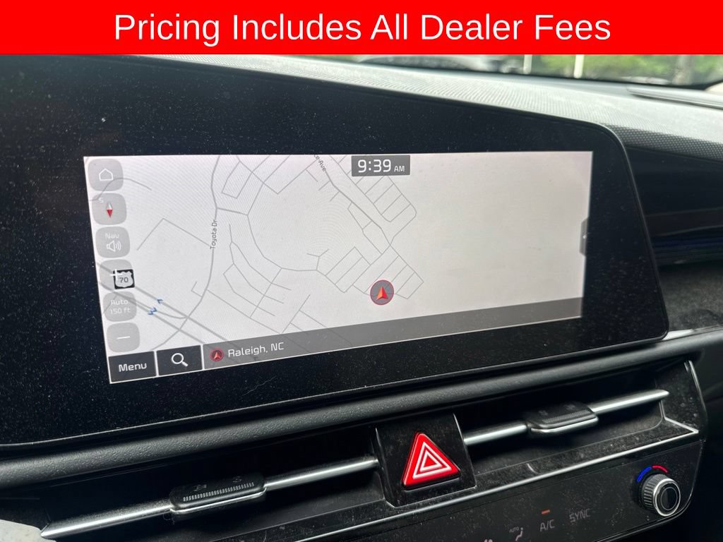 Certified 2024 Kia Niro EX FWD image 4