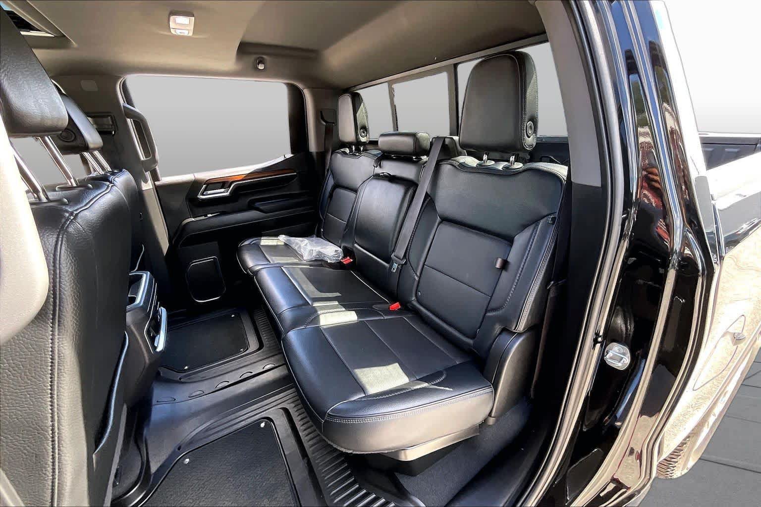 Used 2024 GMC Sierra 1500 Denali w/ Technology Package AWD/4WD image 20