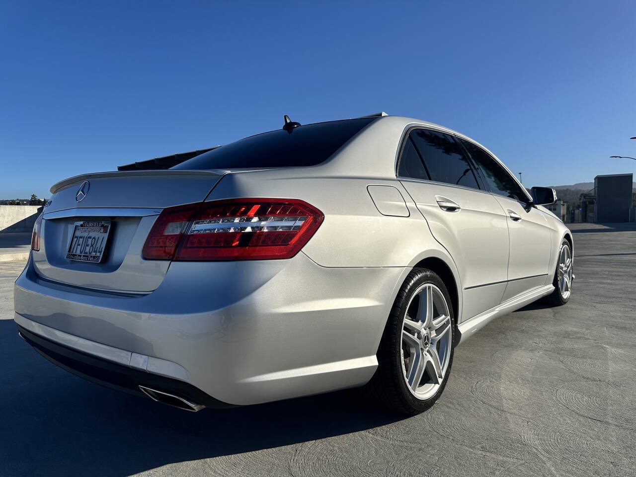 Used 2012 Mercedes-Benz E 350 Sedan w/ Premium 2 Pkg image 4