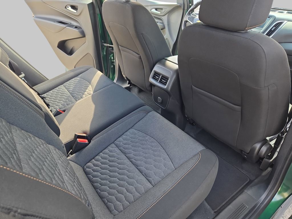 Used 2018 Chevrolet Equinox LT image 12