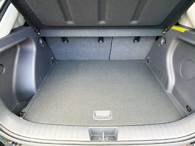 Certified 2026 Hyundai Kona Limited FWD image 29