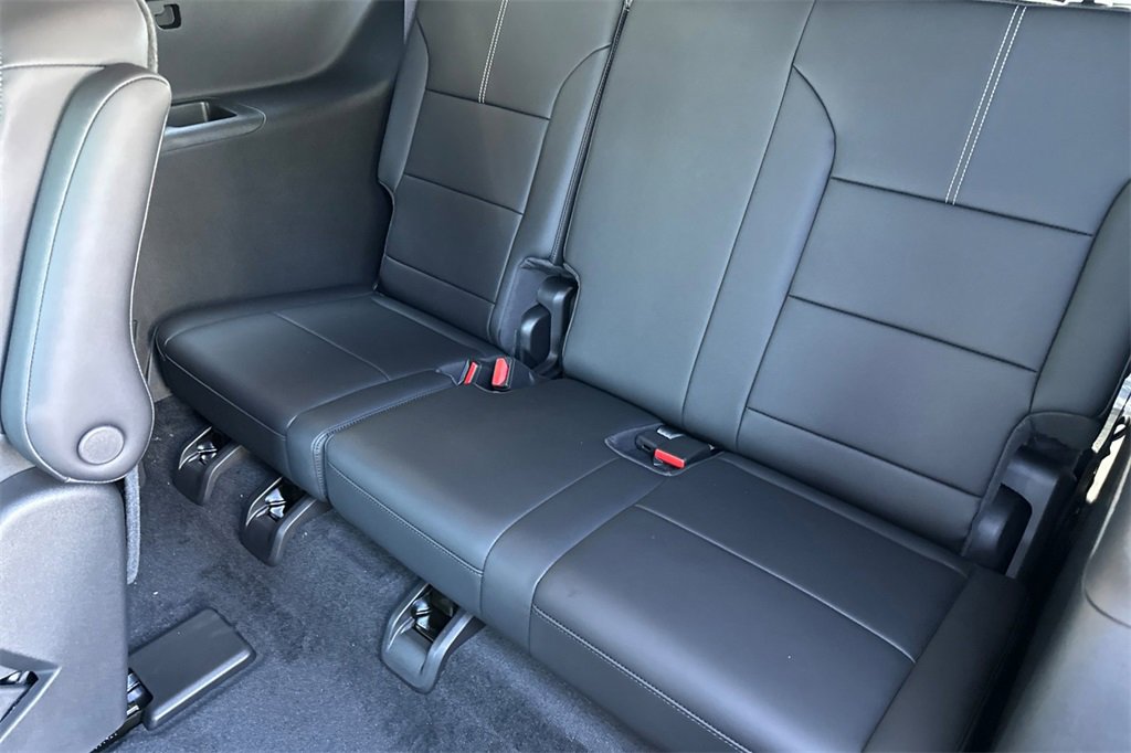 New 2025 GMC Acadia Elevation w/ Elevation Premium Package image 13