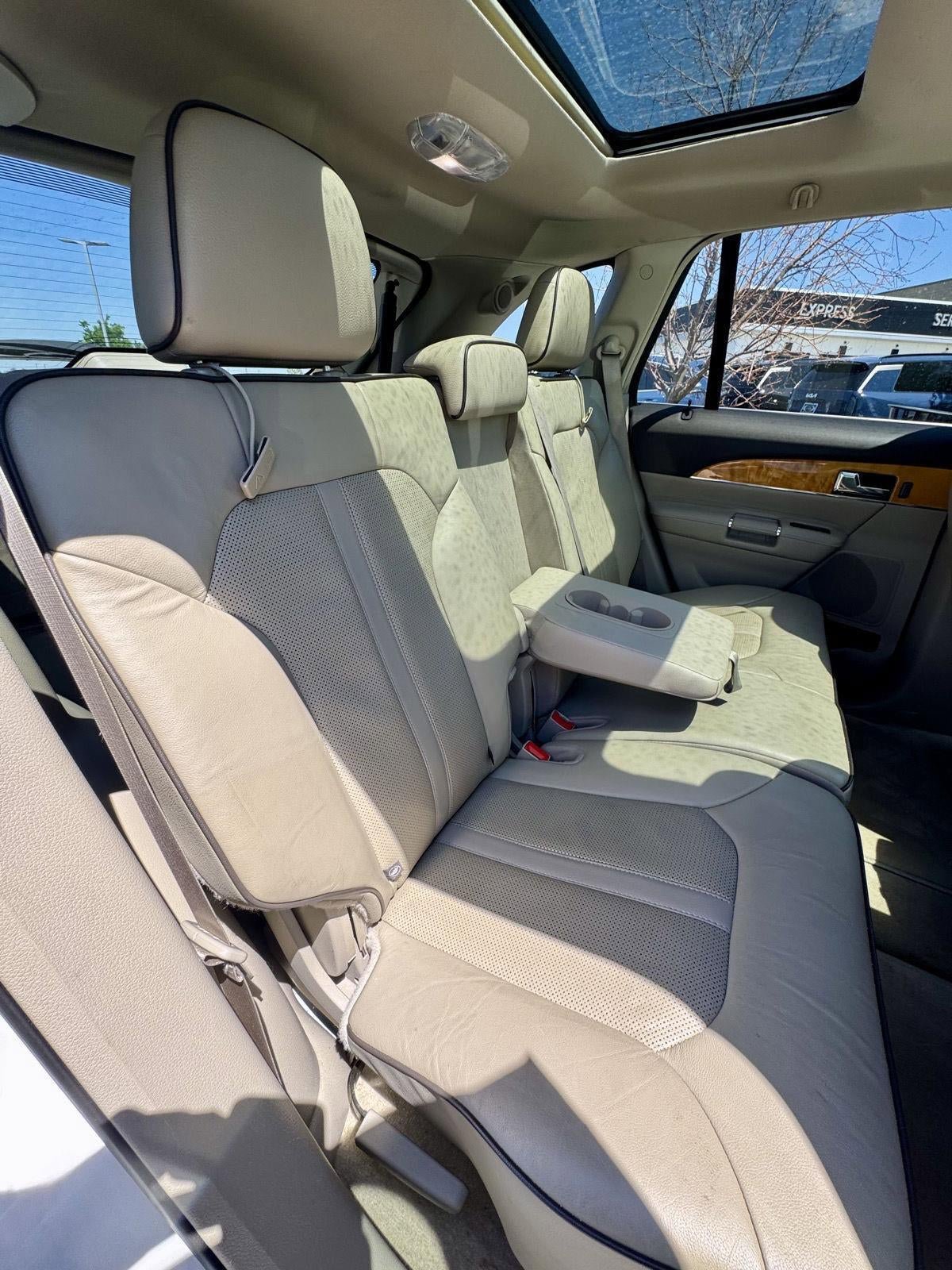 Used 2015 Lincoln MKX FWD w/ Equipment Group 101A image 12