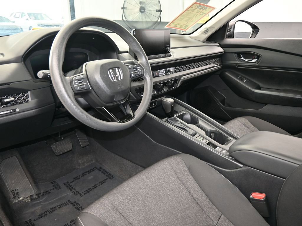 Used 2024 Honda Accord EX image 14