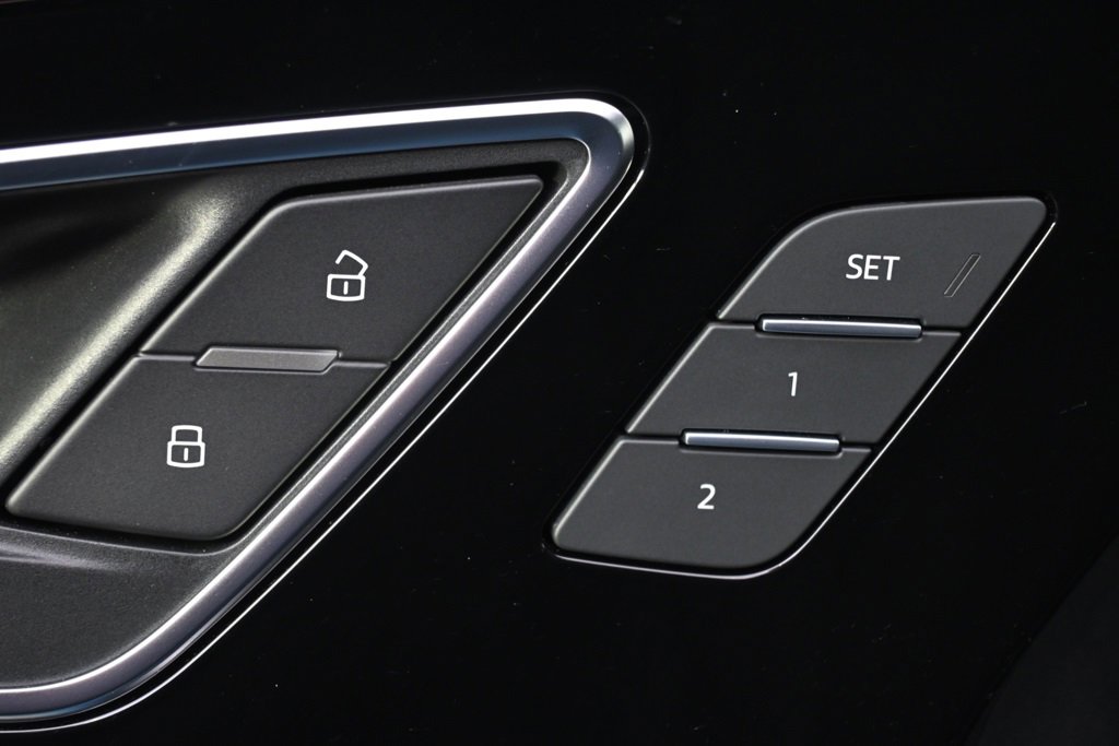 Used 2022 Audi Q4 e-tron Premium w/ Convenience Package image 24