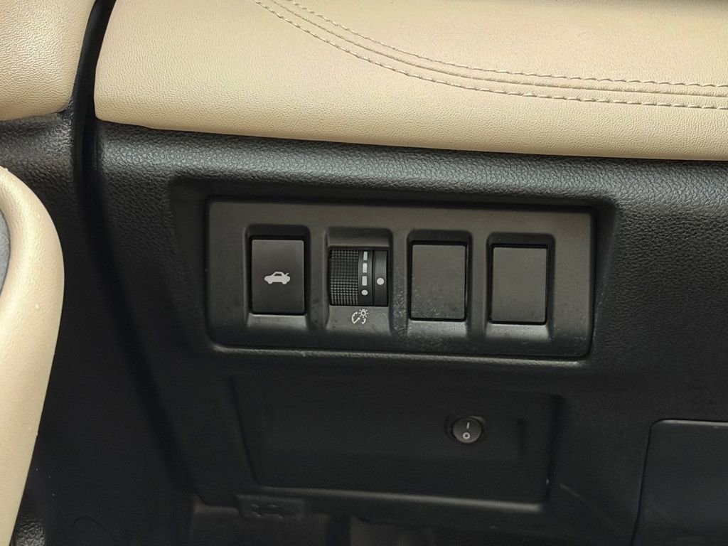 Certified 2025 Subaru Legacy Limited AWD/4WD image 18