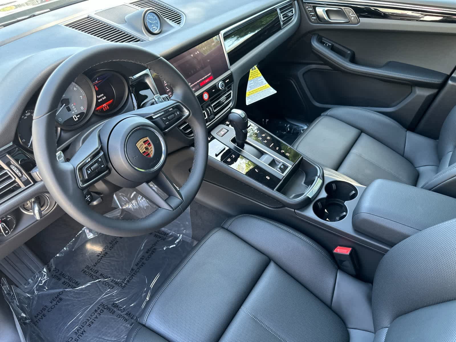 New 2026 Porsche Macan S image 4