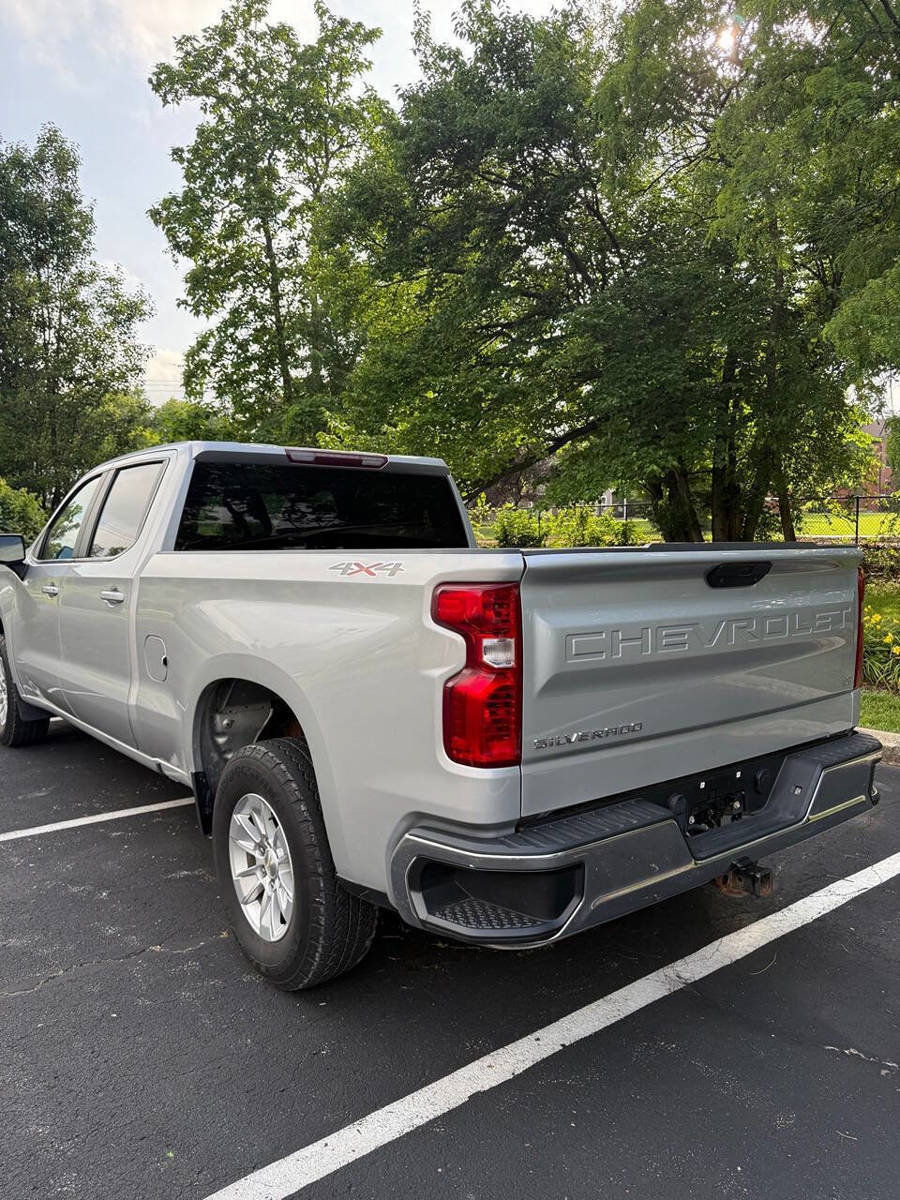 Used 2021 Chevrolet Silverado 1500 LT w/ Work Truck Package AWD/4WD image 6