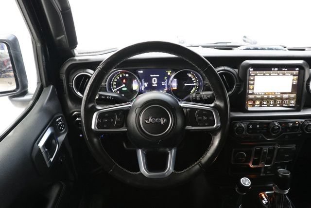 Used 2023 Jeep Wrangler Unlimited Sahara w/ Cold Weather Group AWD/4WD image 13
