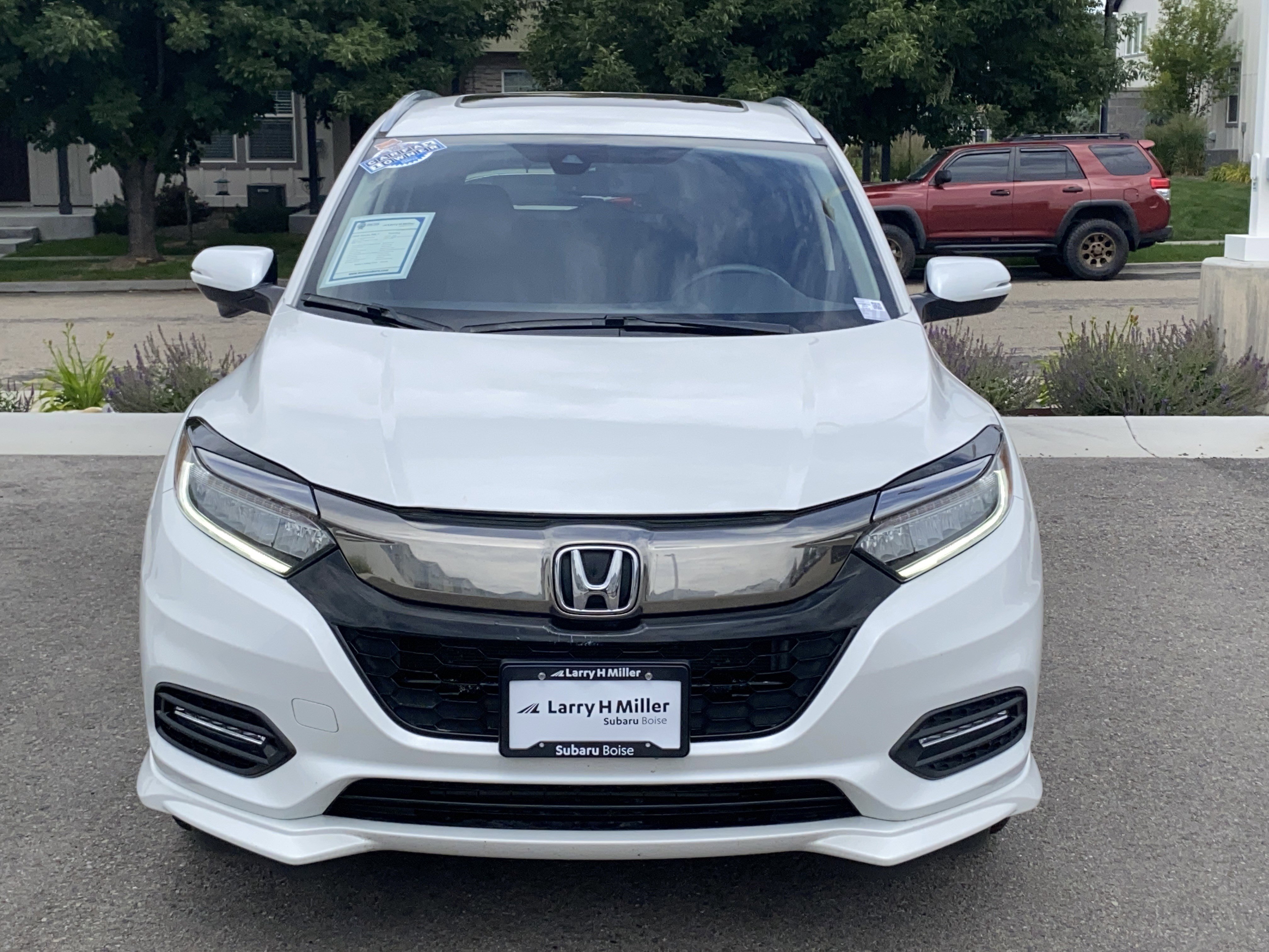 Used 2020 Honda HR-V Touring image 9