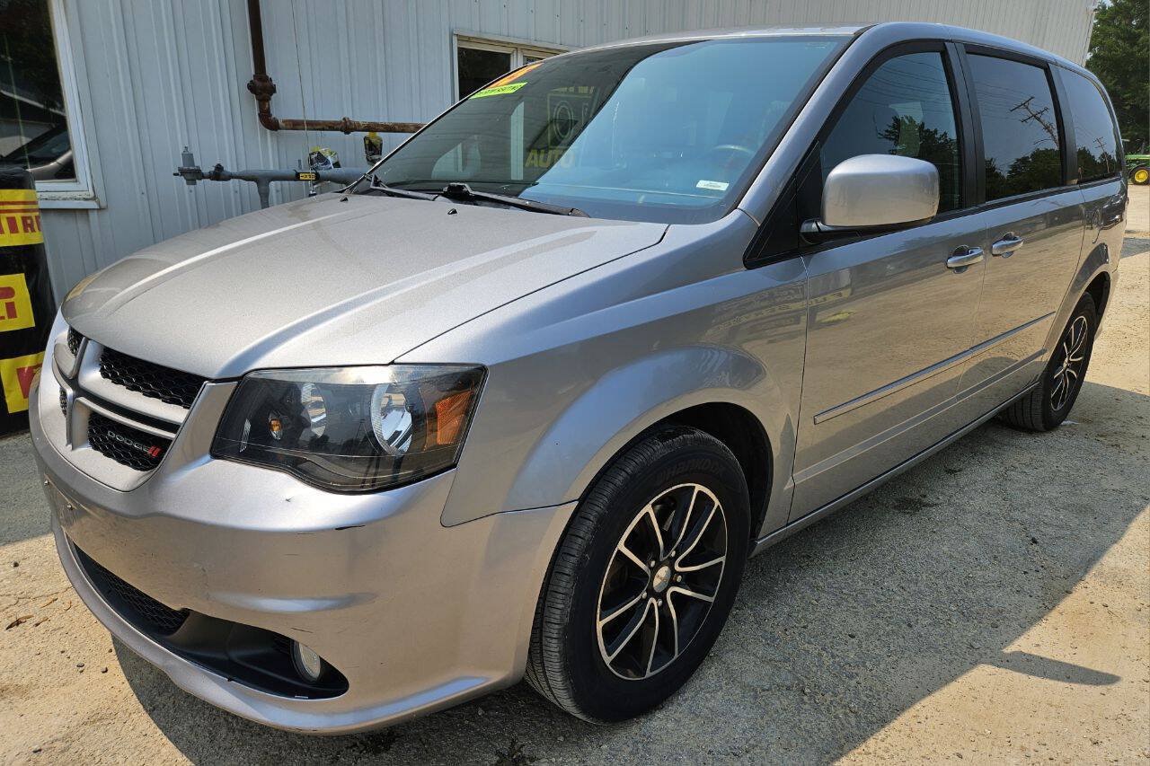 Used 2015 Dodge Grand Caravan R/T FWD image 11