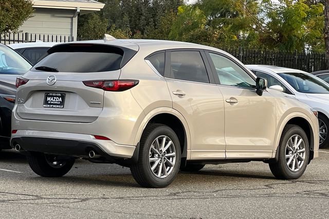 New 2025 MAZDA CX-5 AWD 2.5 S w/ Select Package image 4